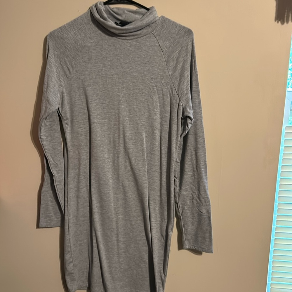 Gray long neck sleeve dress for hot summer or casual wear